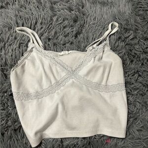Whit tank top